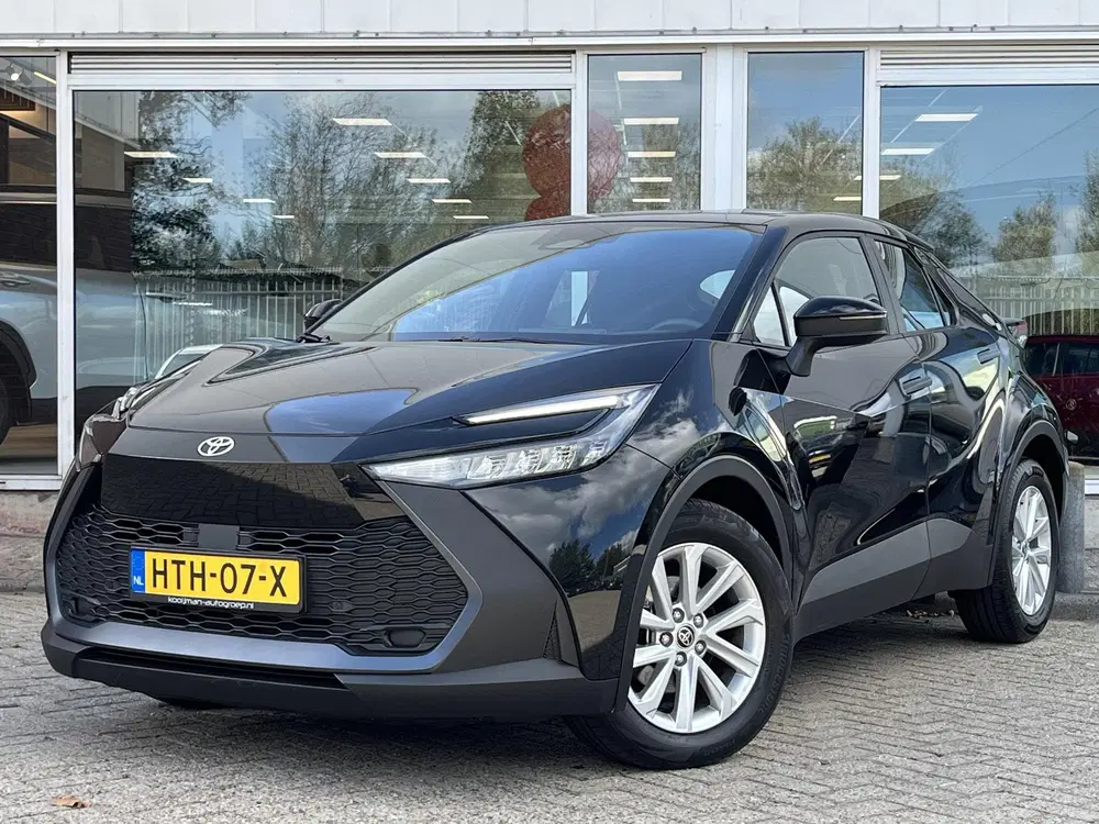 Toyota C-HR 1.8 Hybrid 140 Active uit 2025