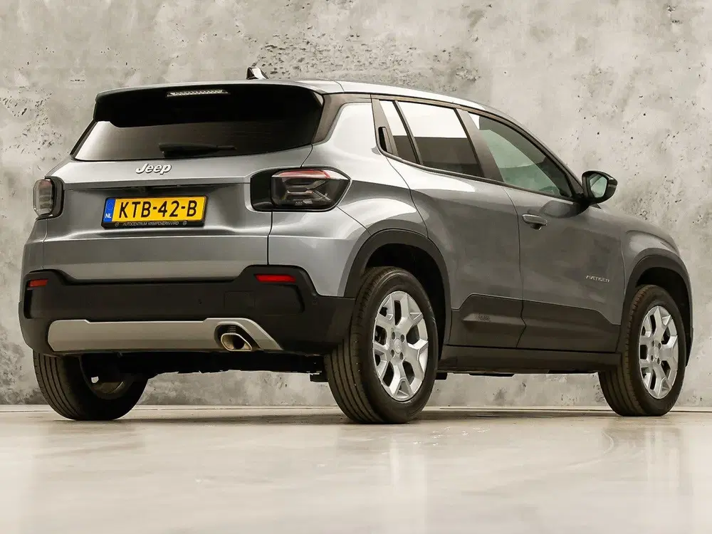 Jeep Avenger 1.2 e-Hybrid Altitude Automaat (VIRTUAL CO uit 2025, foto 5
