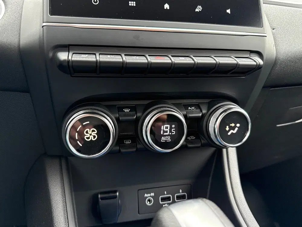 Renault Captur 1.6 E-Tech Plug-in Hybrid 160 Business CRU uit 2021, foto 13