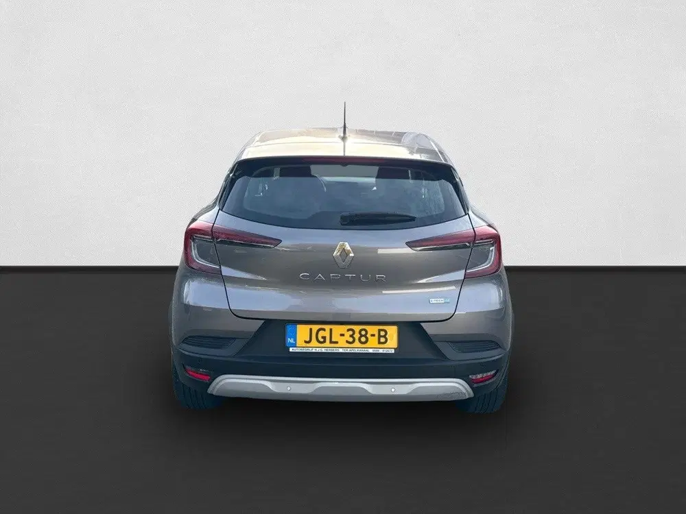 Renault Captur 1.6 E-Tech Plug-in Hybrid 160 Business CRU uit 2021, foto 3