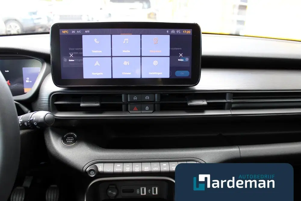 Jeep Avenger 1.2 Altitude Navi Winterpack JBL Carplay uit 2024, foto 12