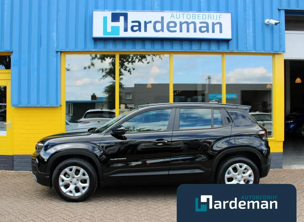 Jeep Avenger 1.2 Altitude Navi Winterpack JBL Carplay uit 2024, foto 4