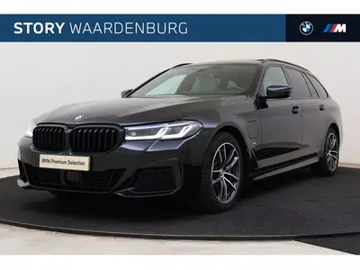 BMW 5-serie 530e M Sport Automaat uit 2021