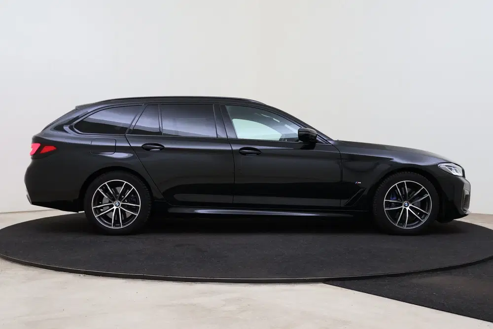 BMW 5-serie 530e M Sport Automaat uit 2021, foto 7