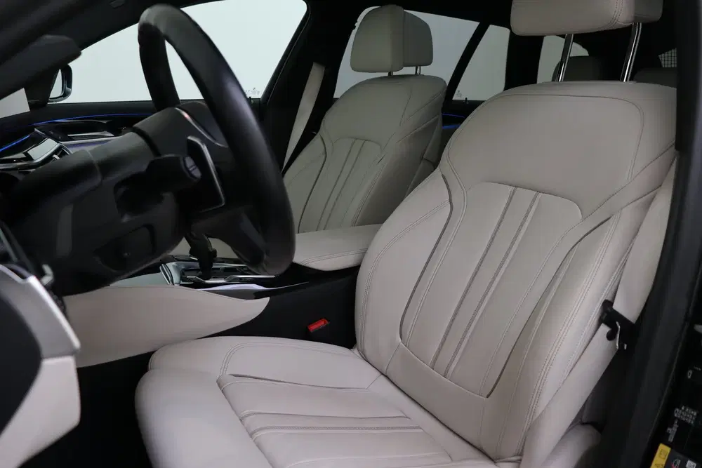 BMW 5-serie 530e M Sport Automaat uit 2021, foto 8