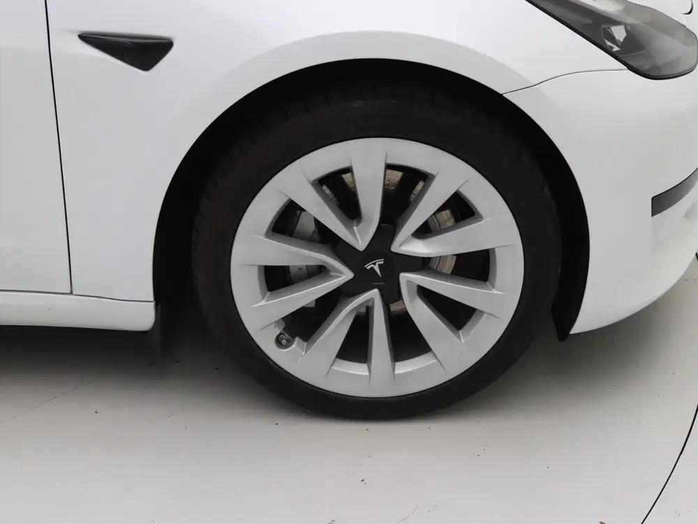 Tesla Model 3 Standard RWD Plus FACELIFT 94 uit 2022, foto 10