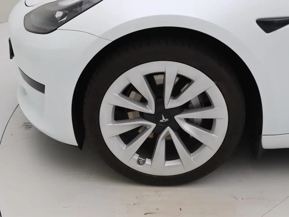 Tesla Model 3 Standard RWD Plus FACELIFT 94 uit 2022, foto 11