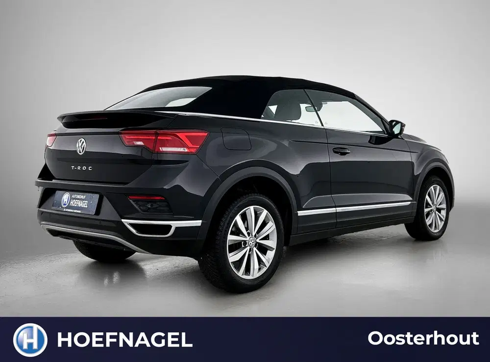 Volkswagen T-Roc 1.0 TSI Style uit 2020, foto 2