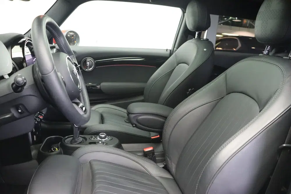 Mini Hatchback John Cooper Works Automaat uit 2022, foto 13
