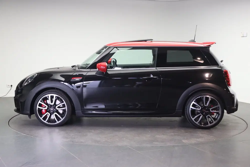 Mini Hatchback John Cooper Works Automaat uit 2022, foto 2