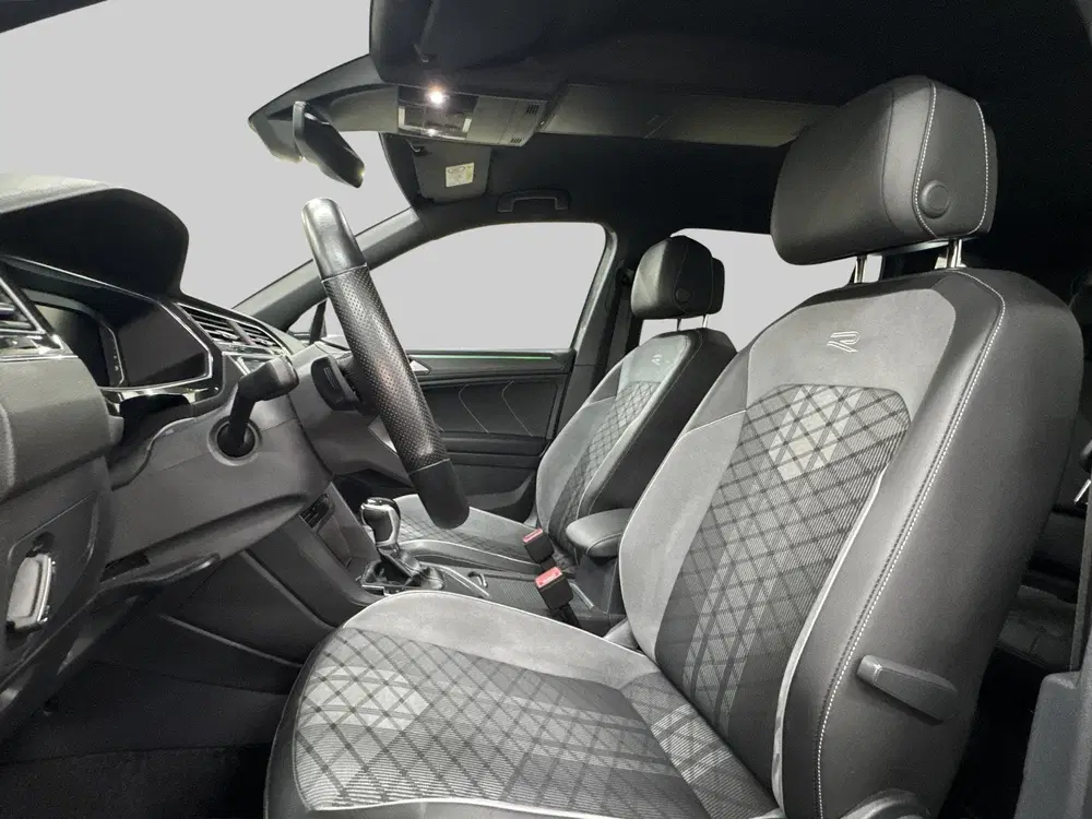Volkswagen Tiguan Allspace 1.5 TSI R-Line uit 2023, foto 12