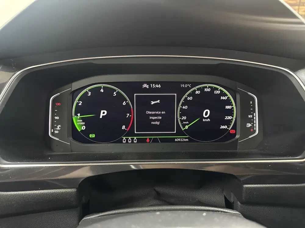 Volkswagen Tiguan Allspace 1.5 TSI R-Line uit 2023, foto 15