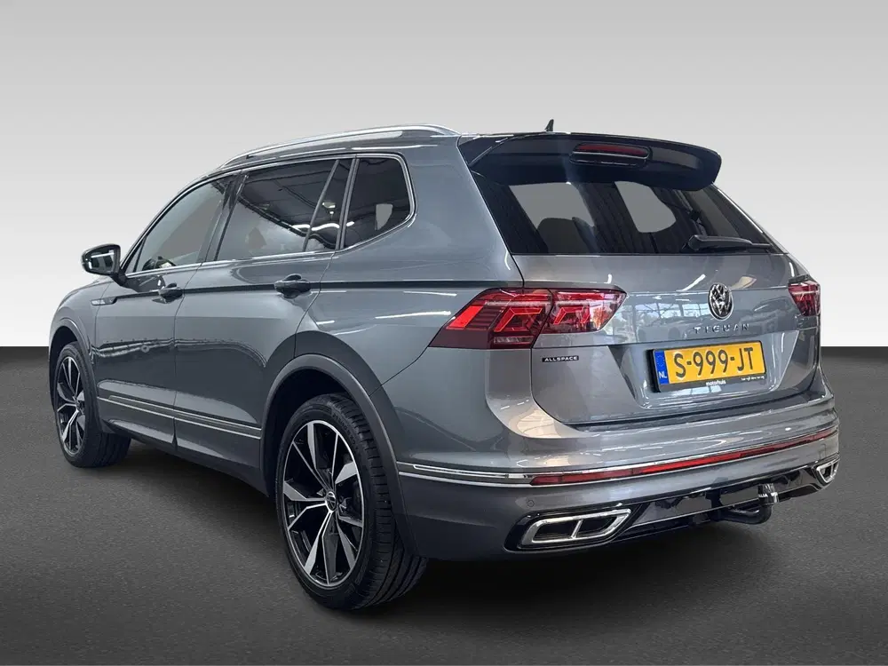 Volkswagen Tiguan Allspace 1.5 TSI R-Line uit 2023, foto 3