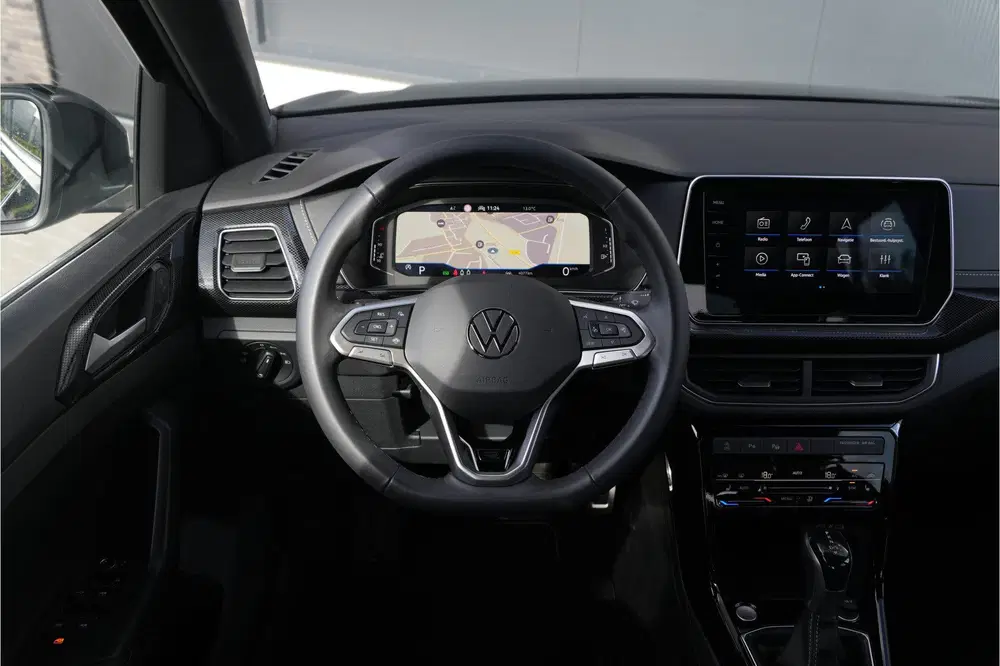 Volkswagen T-Cross 1.5 TSI R-Line 150pk uit 2024, foto 2