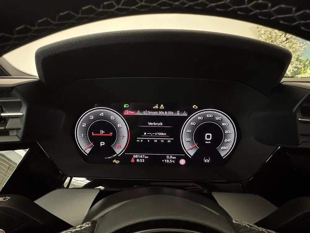Audi A3 30 TFSI S edition uit 2025, foto 4