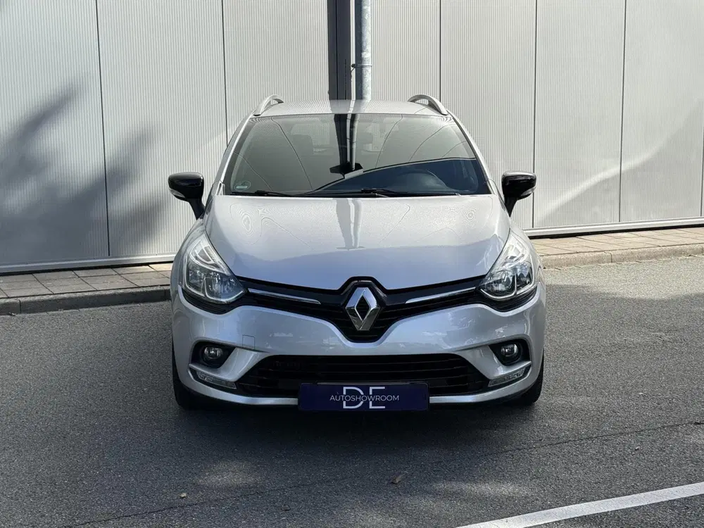 Renault Clio 0.9 TCe Limited uit 2020, foto 2
