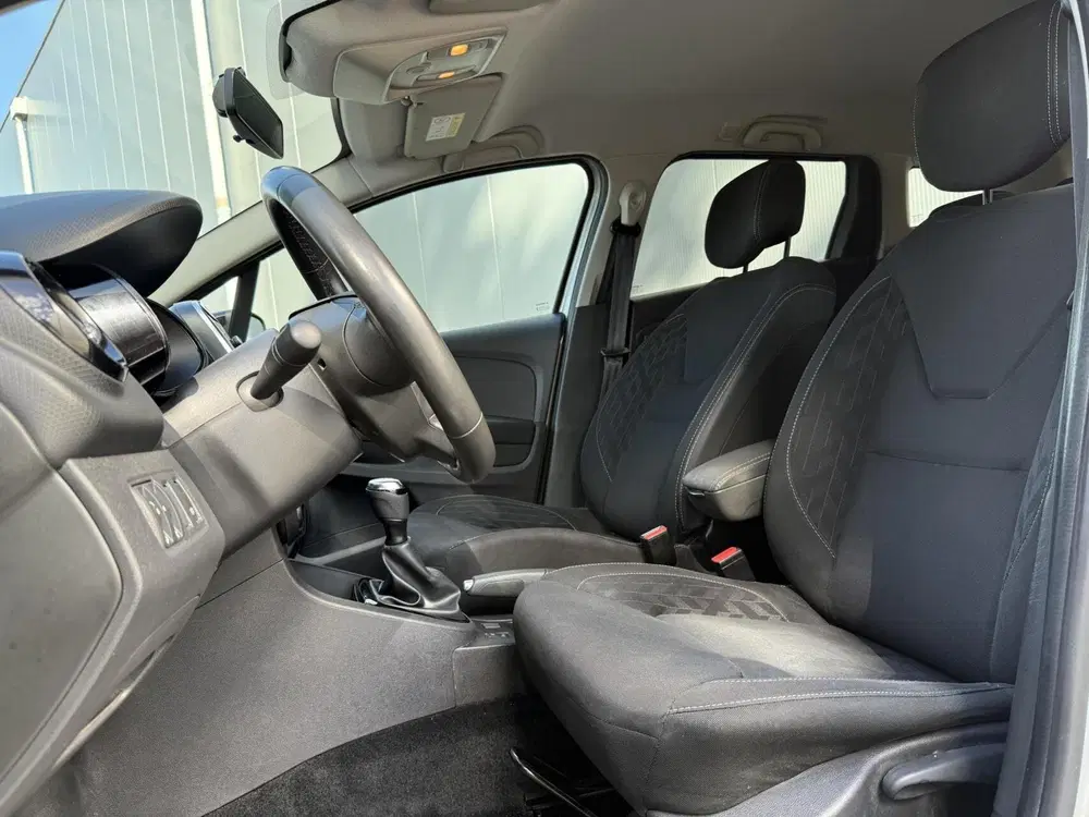 Renault Clio 0.9 TCe Limited uit 2020, foto 4