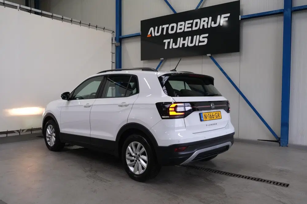 Volkswagen T-Cross 1.0 TSI Life Automaat uit 2021, foto 4