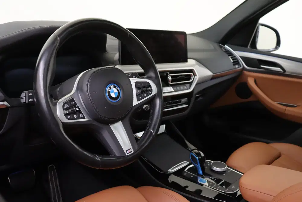 BMW iX3 Executive uit 2023, foto 3