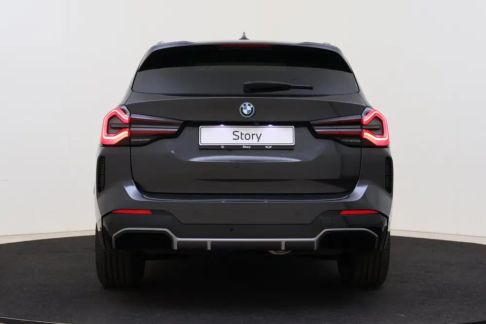 BMW iX3 Executive uit 2023, foto 5