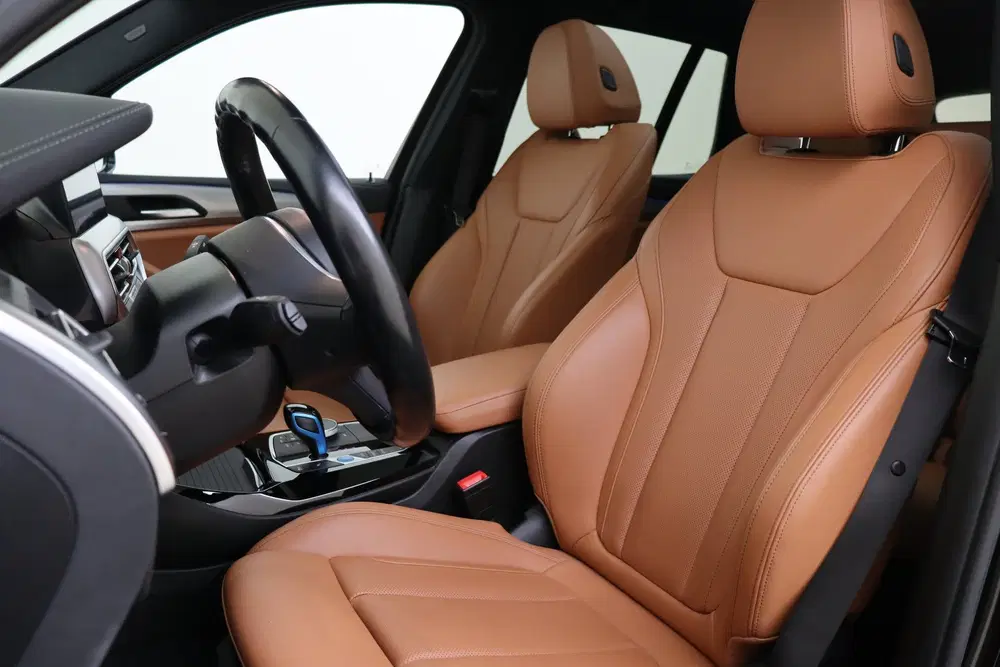 BMW iX3 Executive uit 2023, foto 8