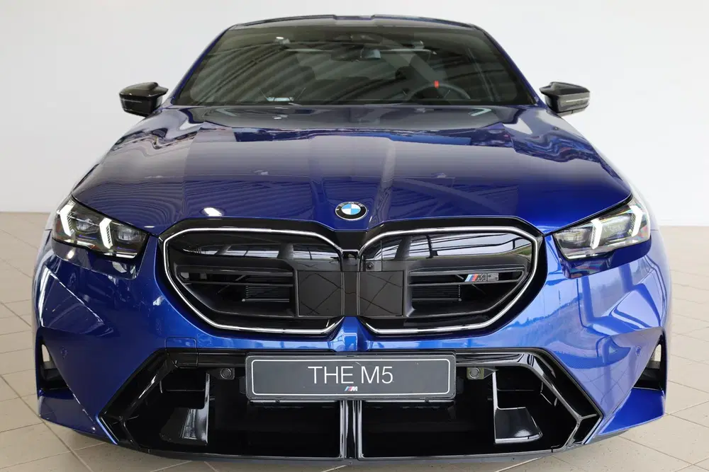 BMW M5 Sedan uit 2026, foto 4