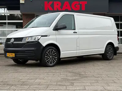 Volkswagen Transporter 2.0 TDI L2H1 150PK uit 2024
