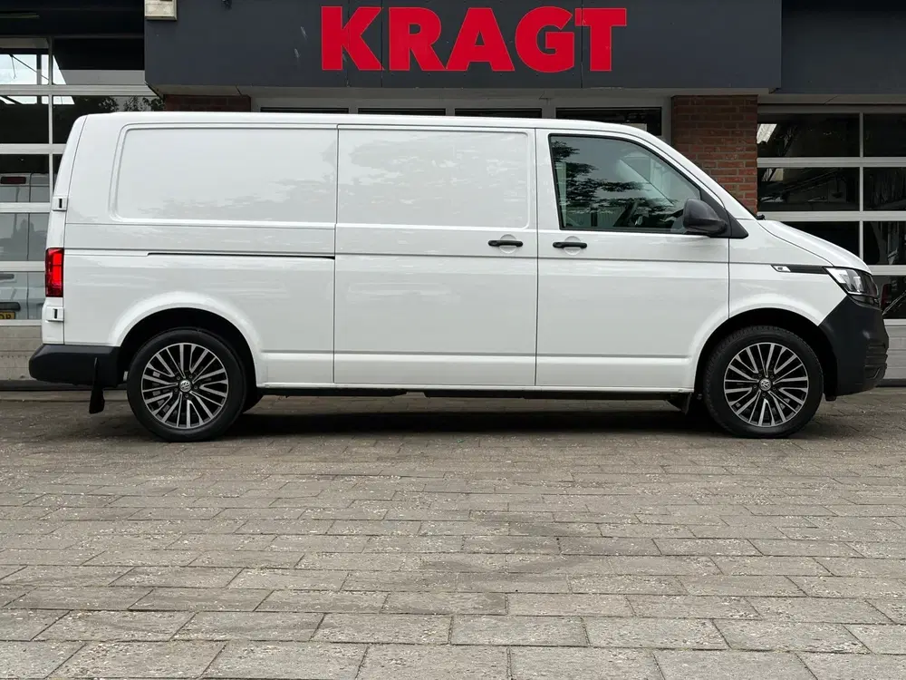 Volkswagen Transporter 2.0 TDI L2H1 150PK uit 2024, foto 6