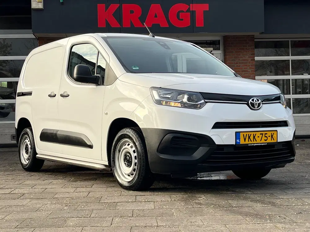 Toyota Proace City 1.5 D-4D Cool Comfort uit 2021, foto 2