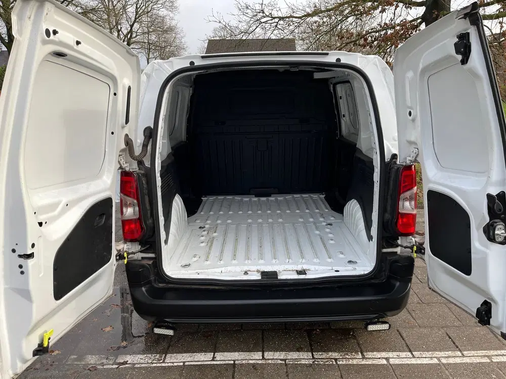 Toyota Proace City 1.5 D-4D Cool Comfort uit 2021, foto 8