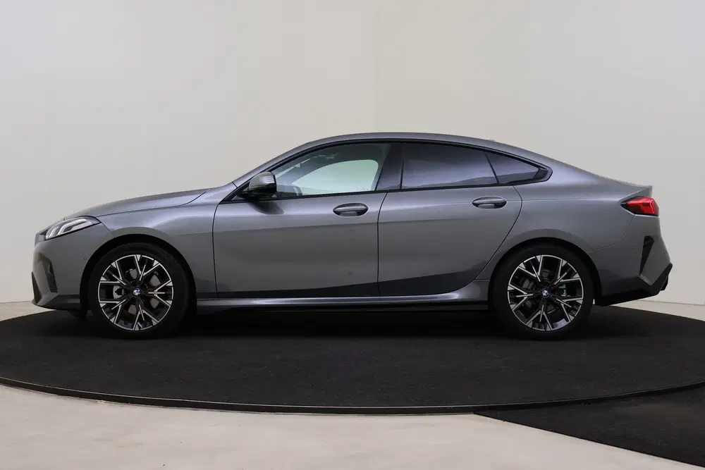 BMW 2-serie Coupé 220 M Sport Automaat uit 2026, foto 14