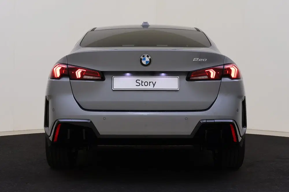 BMW 2-serie Coupé 220 M Sport Automaat uit 2026, foto 5