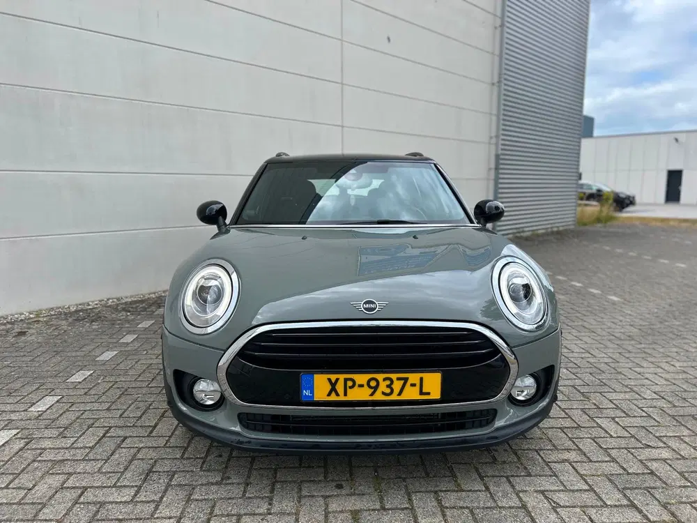 Mini Clubman 1.5 Cooper Business Edition Automaat Cruis uit 2019, foto 2