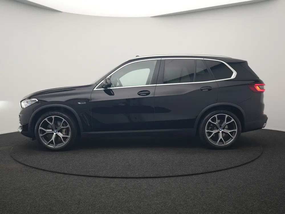 BMW X5 xDrive45e High Executive PHEV 395pk Dealer uit 2022, foto 2