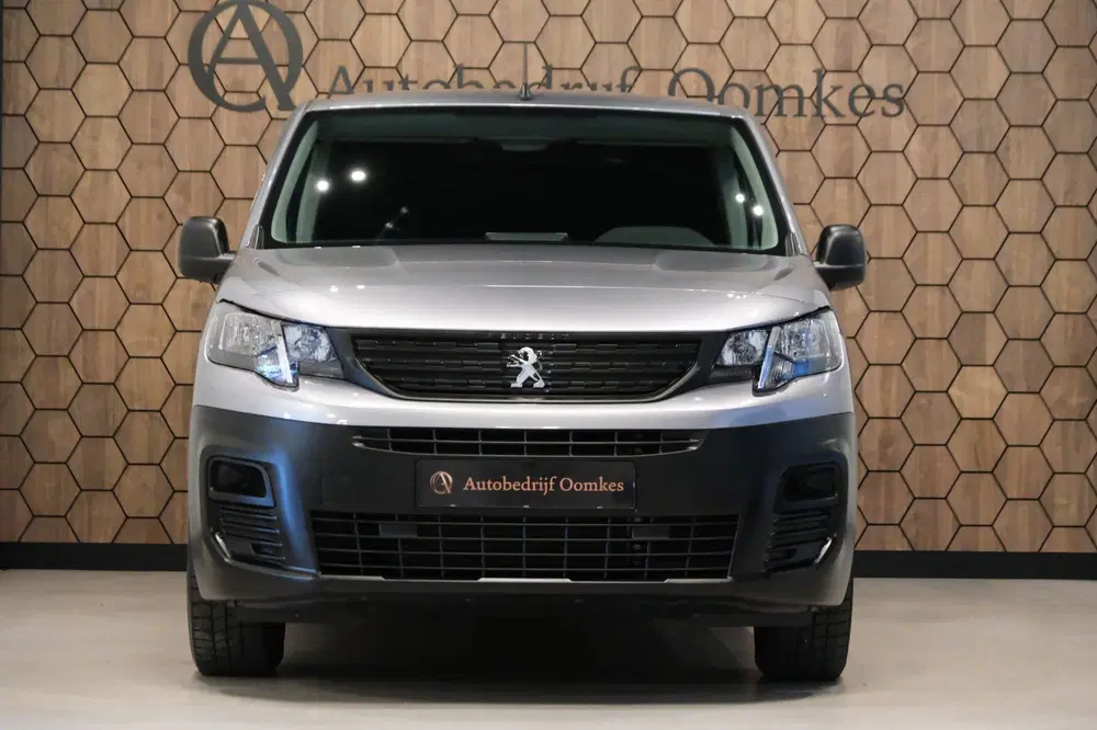Peugeot Partner 136 L2 50 kWh*SOH 97%* uit 2023, foto 6
