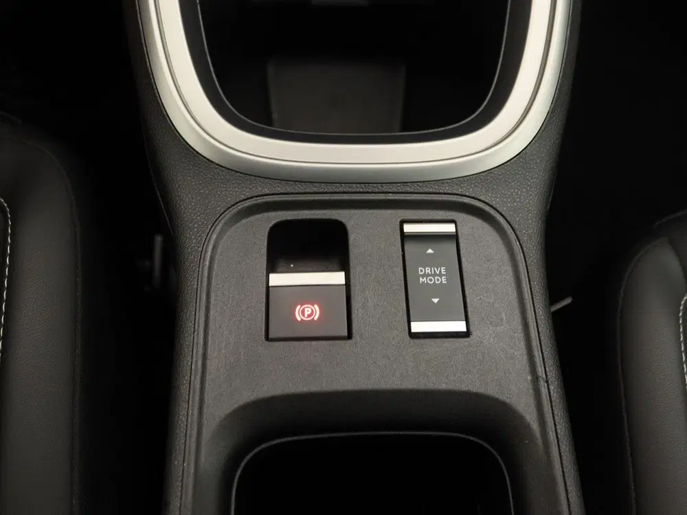 Jeep Avenger 1.2 e-Hybrid Altitude uit 2025, foto 12