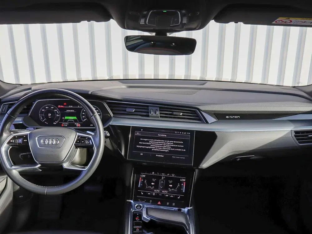 Audi e-tron 55 408pk quattro Advanced edition 95 kWh uit 2022, foto 5