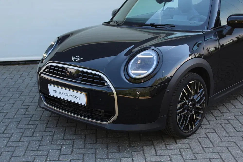 Mini Cabrio Cooper C Automaat uit 2025, foto 11