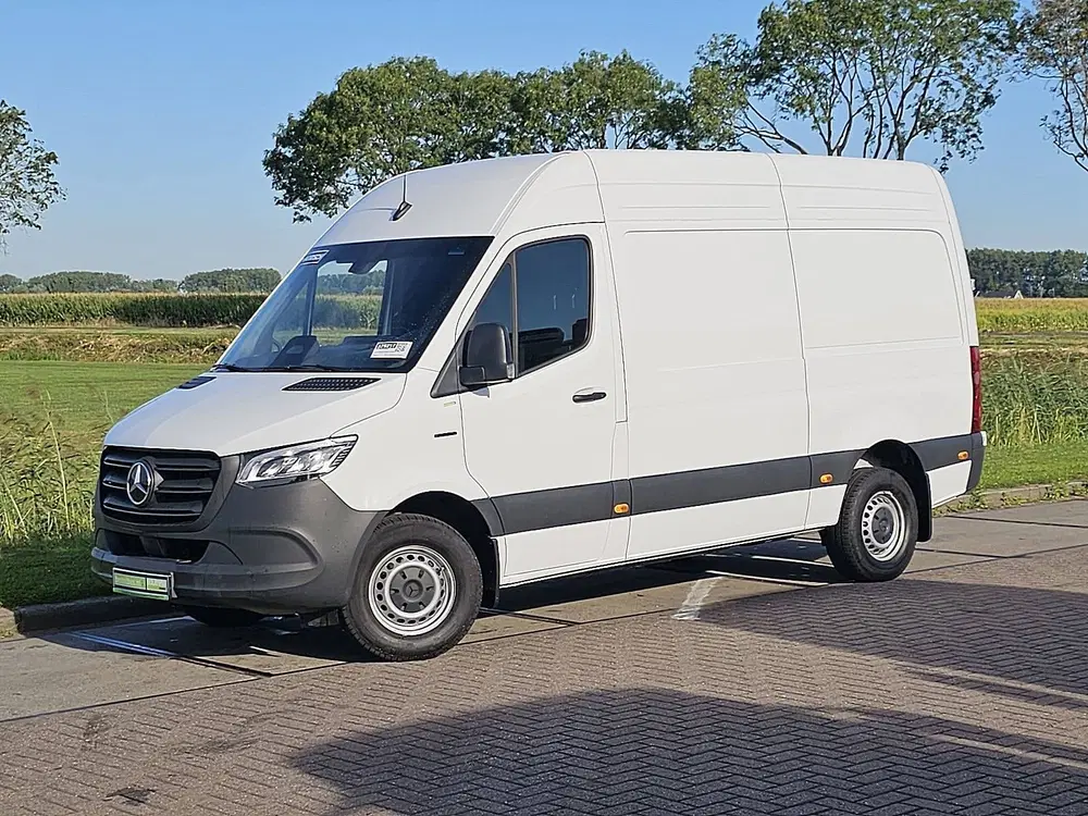Mercedes-Benz Sprinter L2H2 81 kWh 300km WLTP Actieradius L uit 2024, foto 2