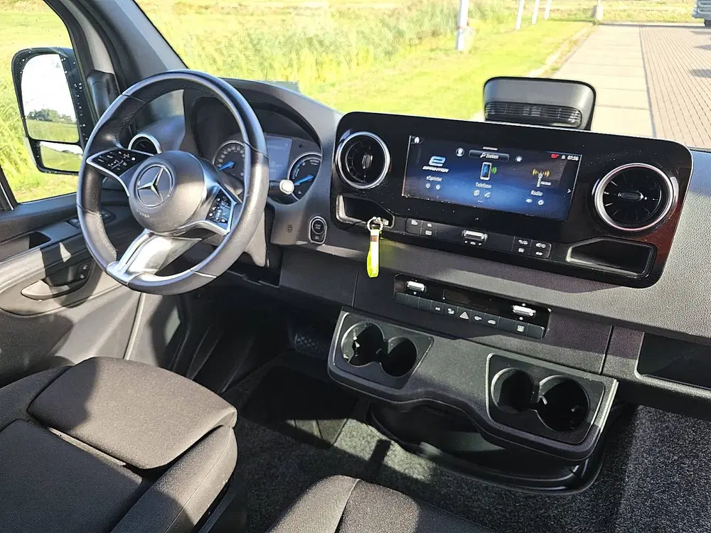 Mercedes-Benz Sprinter L2H2 81 kWh 300km WLTP Actieradius L uit 2024, foto 8