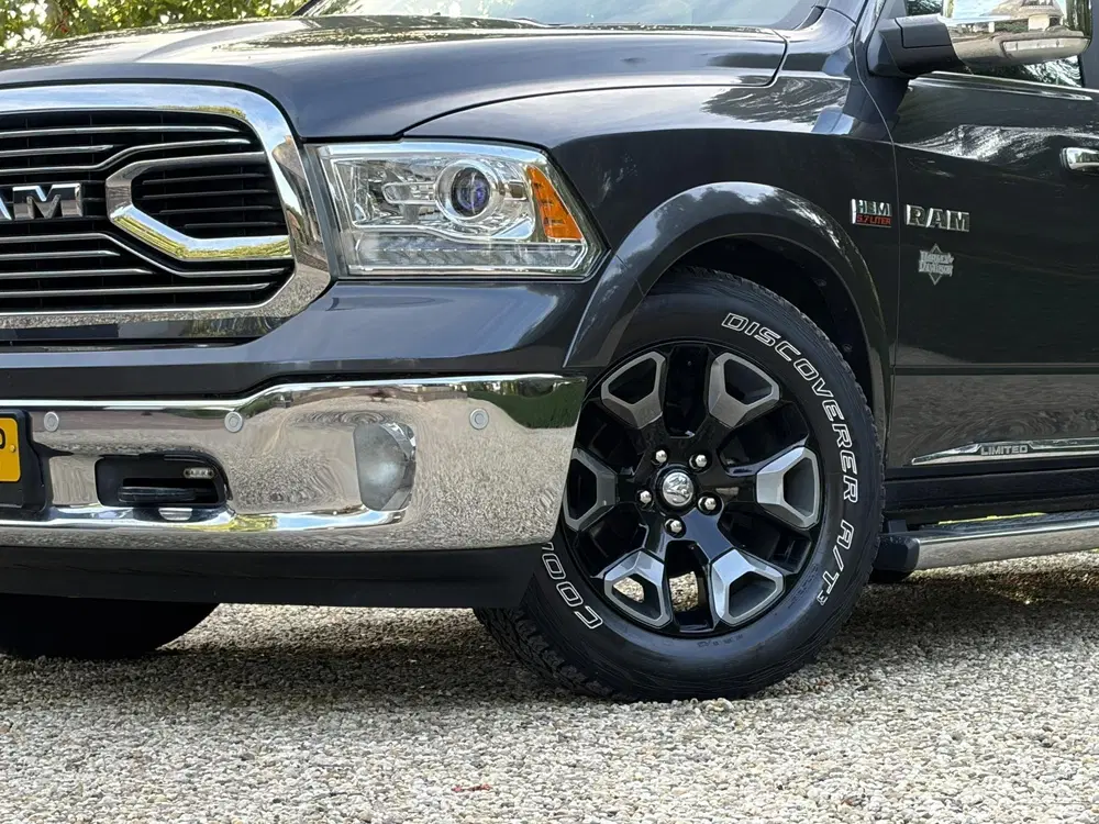 Dodge RAM 5.7 V8 4x4 Crew Cab 5'7 Longhorn *Luchtver uit 2019, foto 2