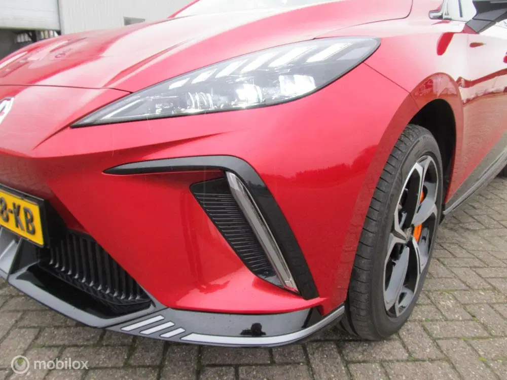 MG MG4 AWD XPOWER 64 kWh met 436 PK met 49900 km uit 2023, foto 7