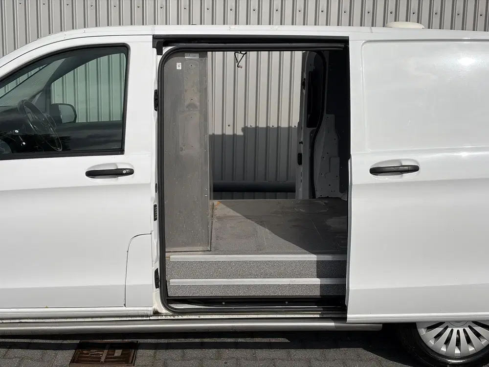 Mercedes-Benz Vito 116 CDI Lang*2XSCHUIF*NAVI*CRUISE*ECC*HAA uit 2021, foto 4