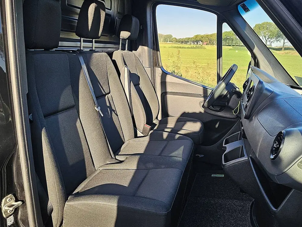 Mercedes-Benz Sprinter 311 ac automaat euro6 uit 2023, foto 7