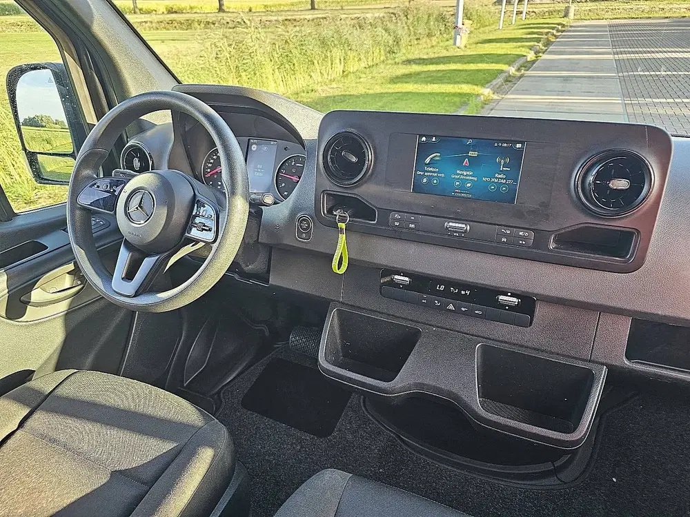Mercedes-Benz Sprinter 311 ac automaat euro6 uit 2023, foto 8