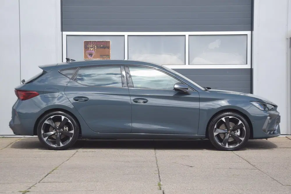 Cupra Leon 1.5 TSI e-Hybrid Business PHEV uit 2025, foto 4