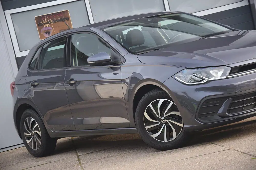 Volkswagen Polo 1.0 TSI Life STUURHULP uit 2023, foto 2