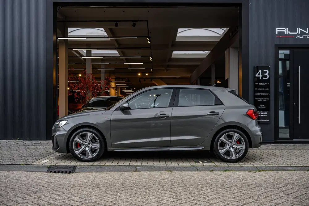 Audi A1 40 TFSI Pro Line S uit 2020, foto 2
