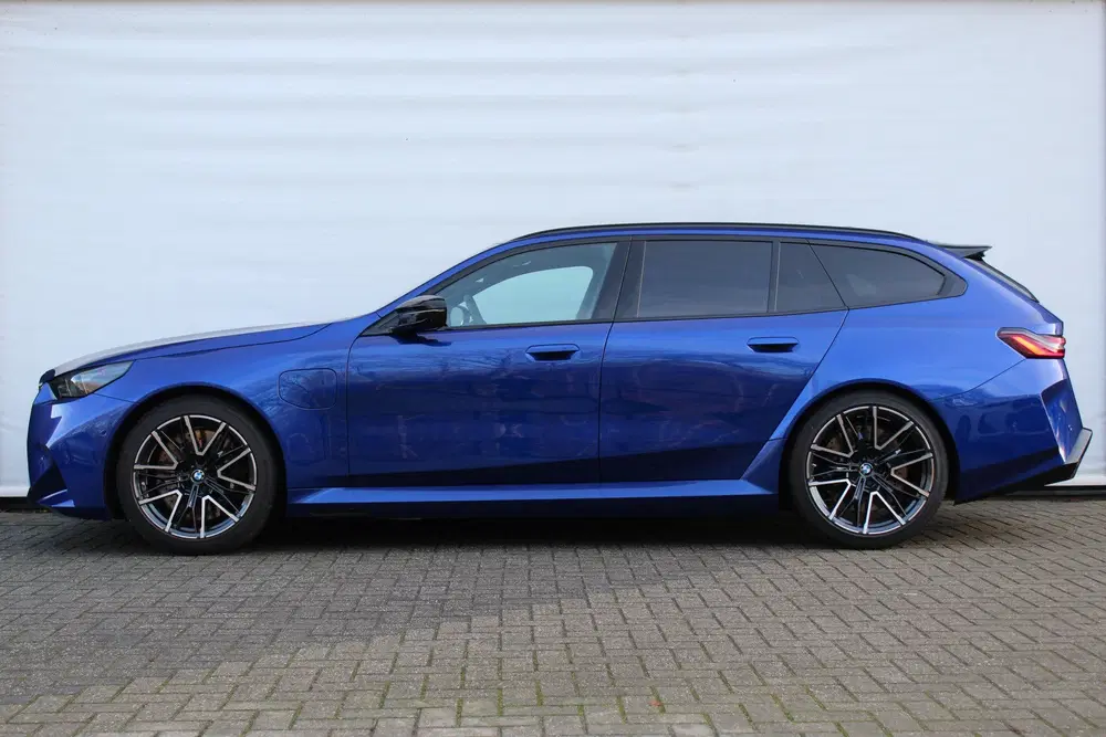 BMW M5 Automaat uit 2025, foto 6