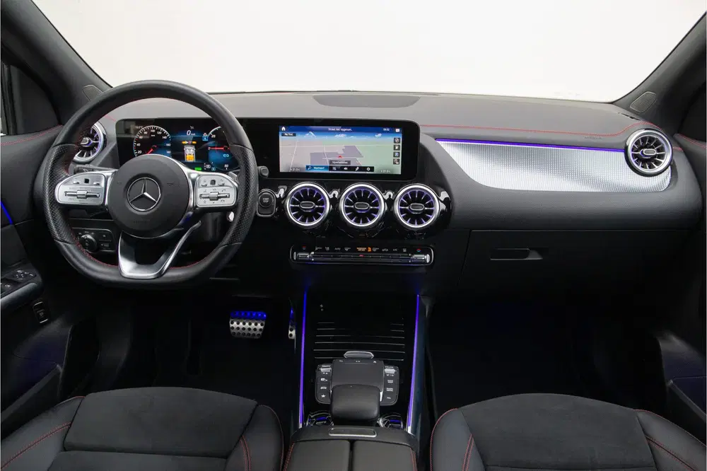 Mercedes-Benz EQA 250 AMG Nightpakket uit 2023, foto 7